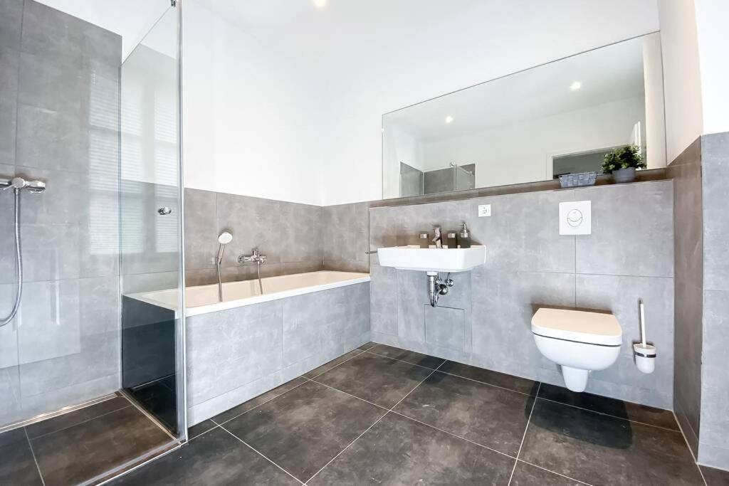 Modernes Luxus-apartment Im Leipziger Zentrum * Leipzig