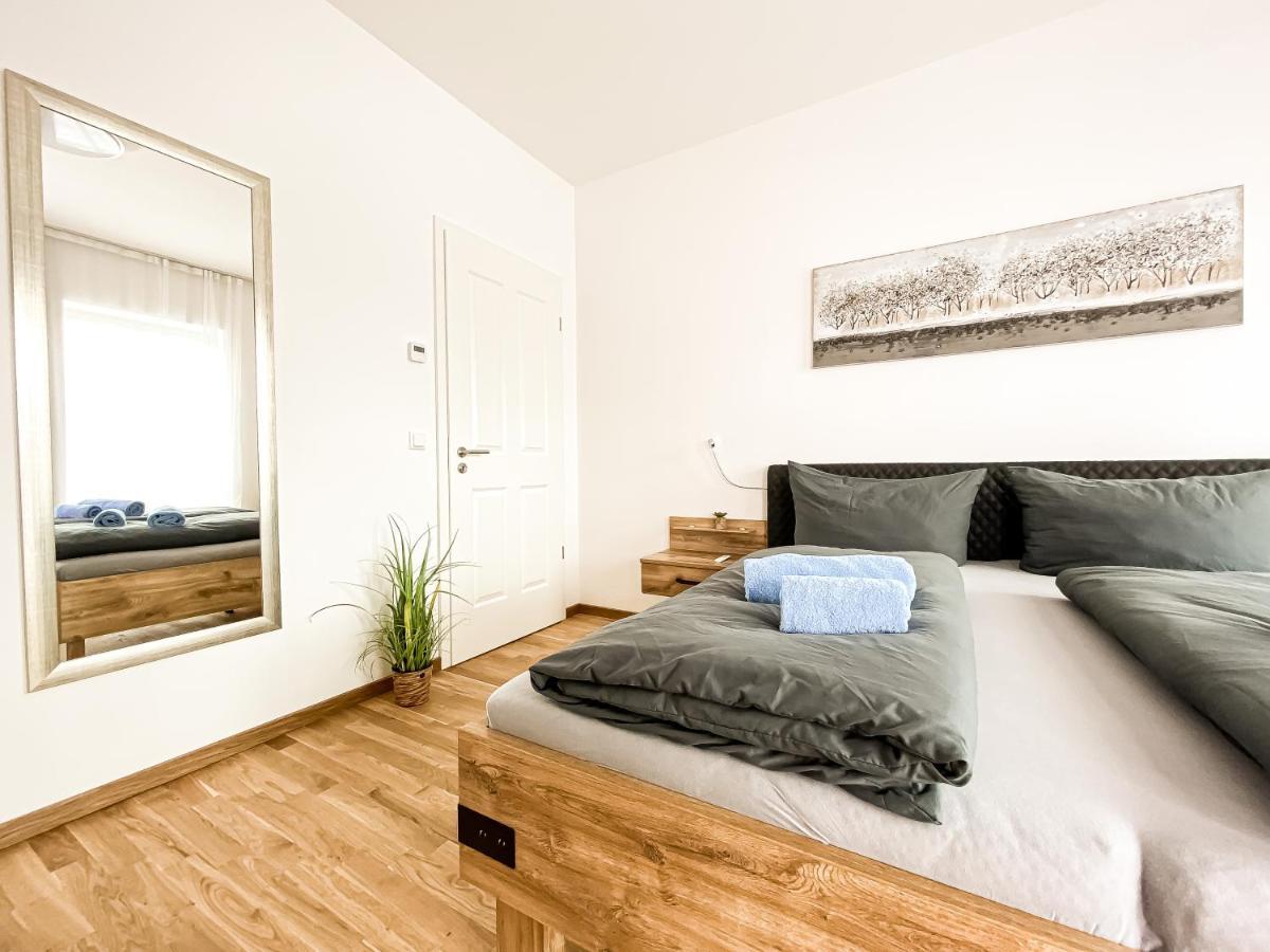 Modernes Luxus-apartment Im Leipziger Zentrum Apartment